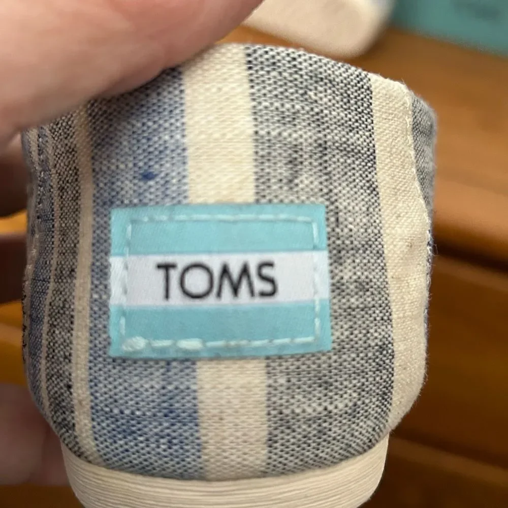 Womens TOMS Alpargata Blue Multi Wide Stripe Canvas Slip On Flat Shoes Size 7